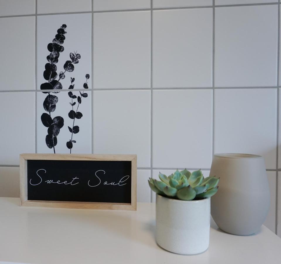 Schoene Wohnung Mit Terrasse & Blick Ins Gruene Dormettingen Exteriér fotografie