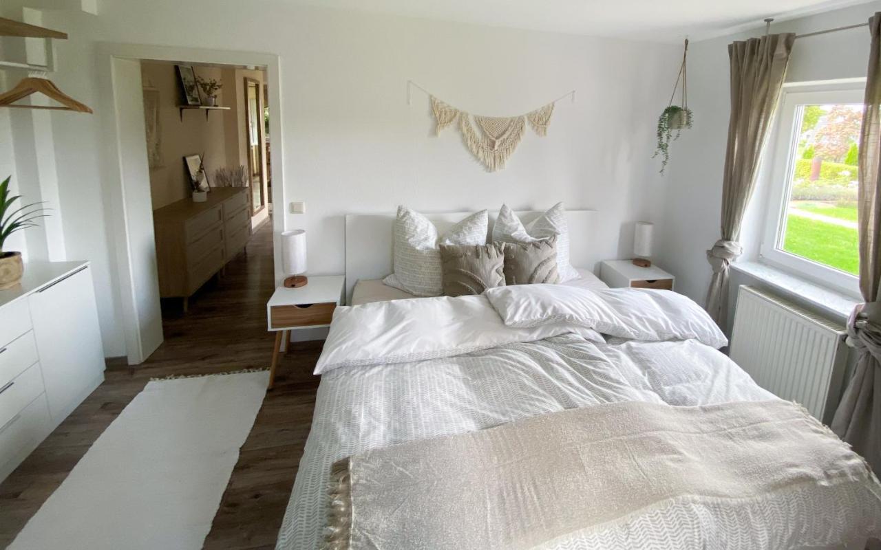 Schoene Wohnung Mit Terrasse & Blick Ins Gruene Dormettingen Exteriér fotografie