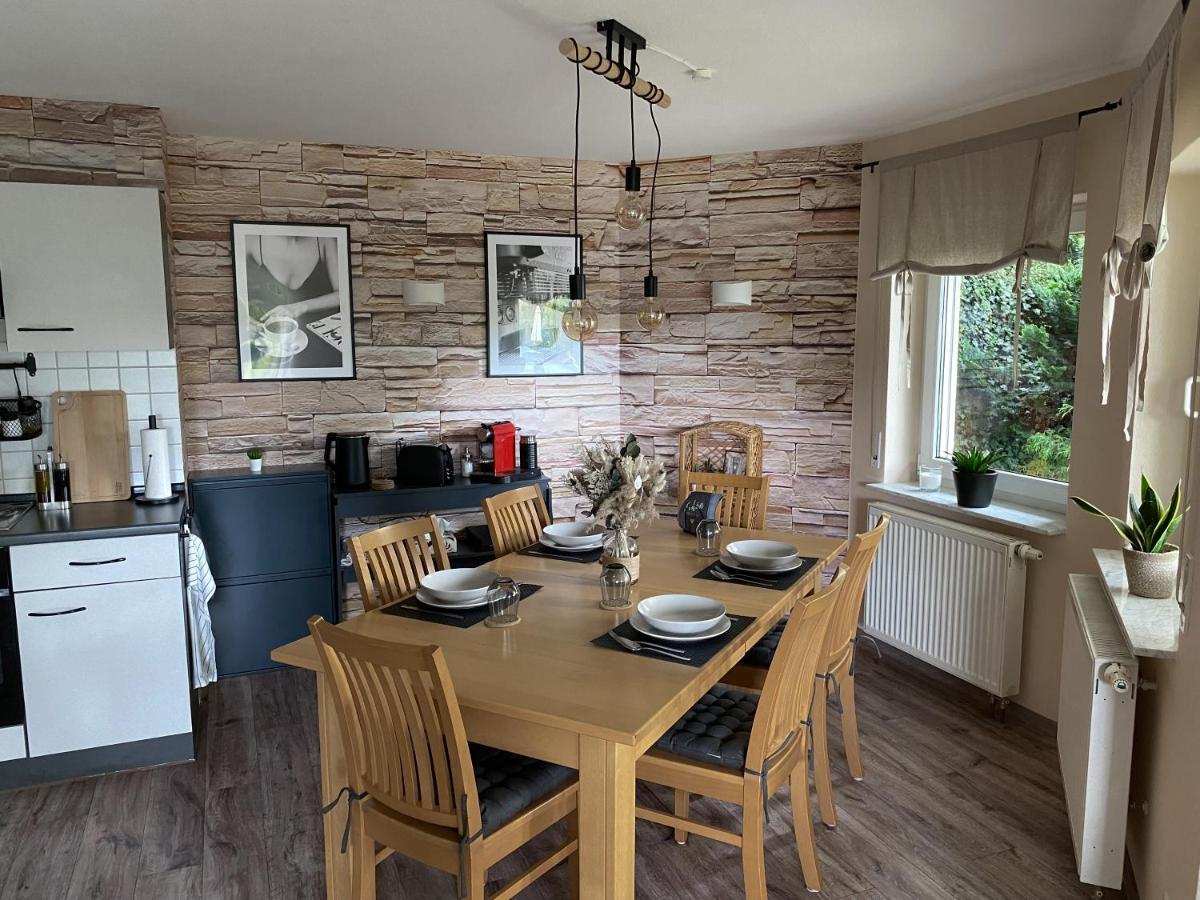 Schoene Wohnung Mit Terrasse & Blick Ins Gruene Dormettingen Exteriér fotografie